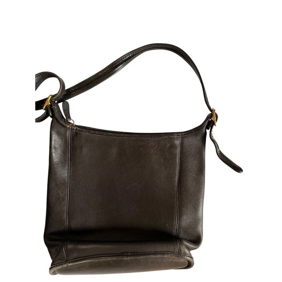Vintage Coach Black Leather Shoulder Bag Purse With Adjustable Strap & Gold Buck - Picture 9 of 9